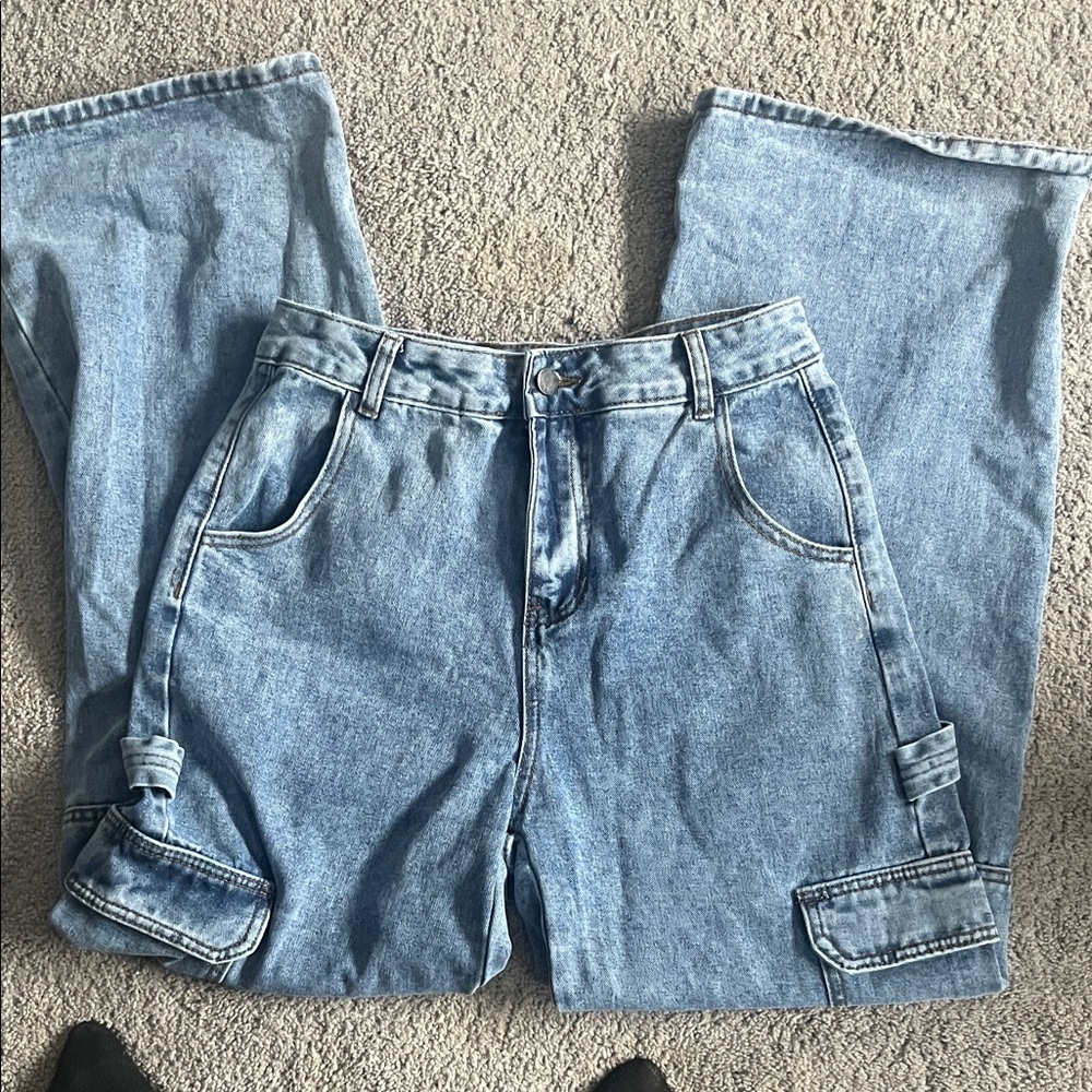 Classic Light Blue Relaxed Jeans
